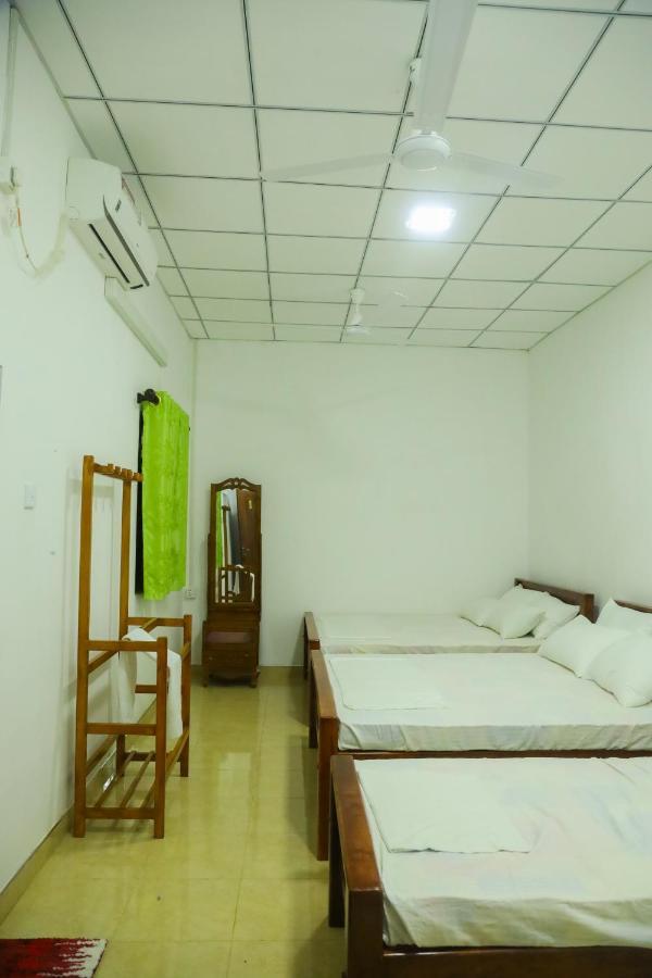 Forest View Home Stay 阿努拉德普勒 外观 照片